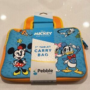 Disney Pebble Gear Mickey And Friends 7” Tablet Carry Bag